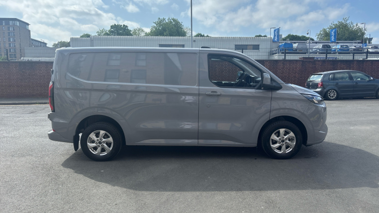 Ford Transit Custom E-320 L1 Rwd 100kW 65kWh H1 Van Limited Auto